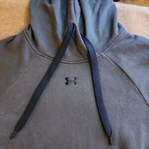 Under Armour Men’s Olive Pullover Hoodie with Kangaroo Pocket